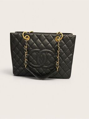 CHANEL Black caviar Leather Shoulder Bag with Gold Chain Straps